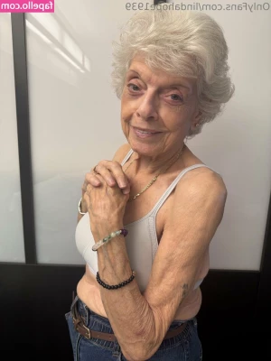 lindahope1939 - Little booties matter