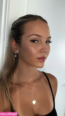 _hannahpearson_ [ hannahpearson ] - Lomalevittelyt toimii aina  Voi ku pääsis takas