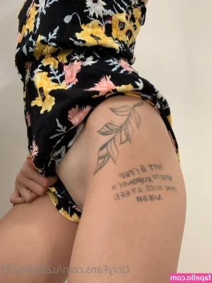 lily_shine [ lily-shine ] - clean daddy up who wants it like and comment
