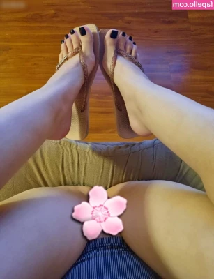 Prii_feet [ prii-feet ] - Morning    What you up to today