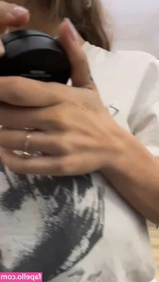 shir_vaturi [ shir-vaturi ] - Fit from the concert I went to Friday night  Who wanna get dicked
