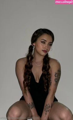 lanareidkhalifa - Tonite babyyyy   Extra pictures on the story