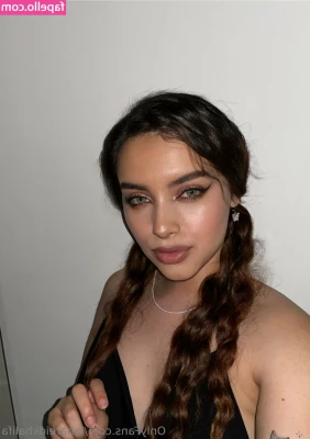 lanareidkhalifa - Also  my wishlist with Throne has now been approved so if anyone gets
