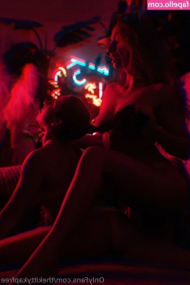 thekittykapfree - Send through some custom requests for videos you guys want  feeling