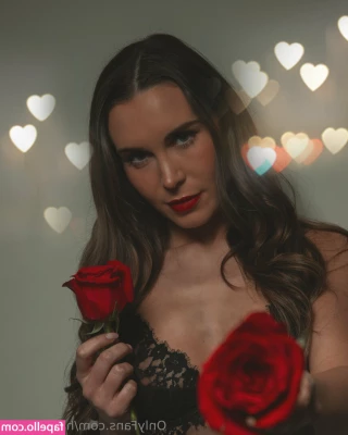 hattiegrace - Just had to play with my pussy.....want to watch?