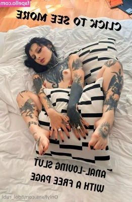 idol_rubi [ idol-rubi ] - Thick thighs  amp  beautiful eyes     can t wait to give u my steak 