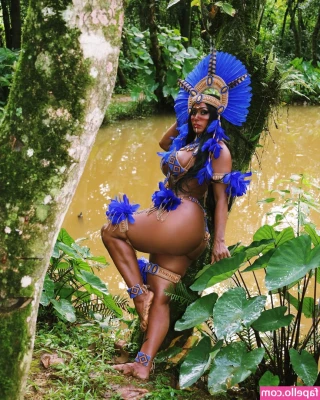 Rosiane Pinheiro [ rosiane-pinheiro ] - Artistic full frontal specially for you Guys