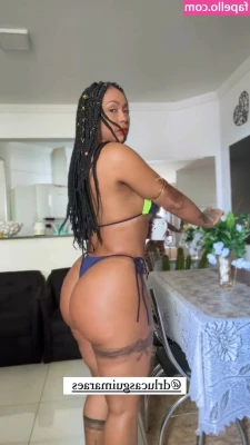 Rosiane Pinheiro [ rosiane-pinheiro ] - organizing all my content 🫠 i have a looooot of n00ds 🤣