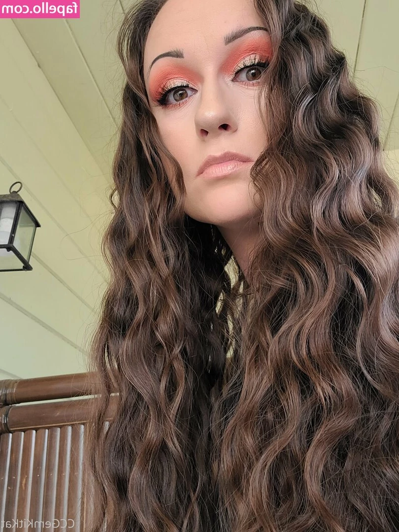 geminikittykde - Your balls are full of cum and you ve been scrolling too long looking