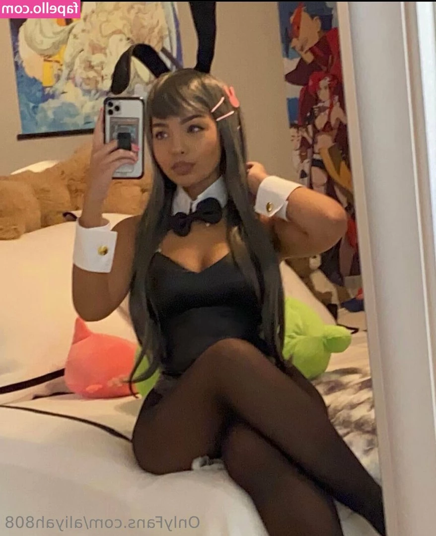 anissa808 - Do u like how I suck this dildo 🤤