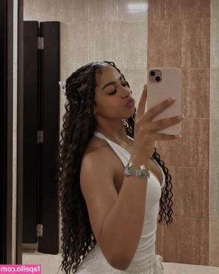 Jordan Hersey [ jordan-hersey ] - Nothing to do on this rainy day  p