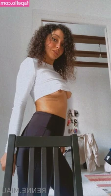 renne.miau [ renne-miau ] - I subjected him to suck my dick