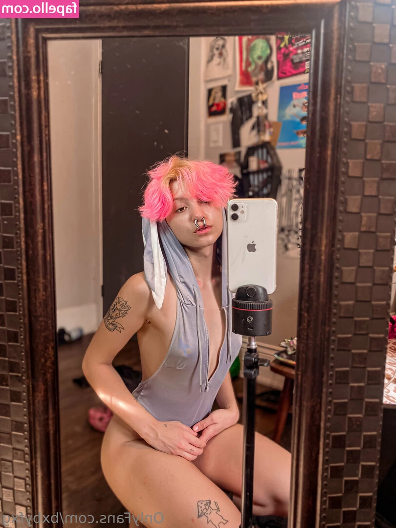 Bxbyfxg - Who's hungry for more? 😈💕