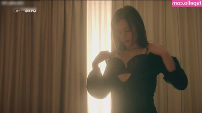 Tatort - Sex & Crime [ tatort-sex-amp-crime ] - Hit it from the back  black  lingerie  blonde  looks