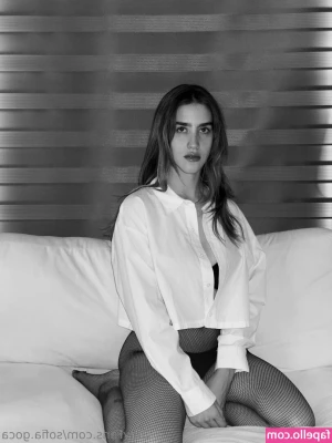 sofia.goca [ sofia-goca ] - How would you like to get me under the tree on Christmas?