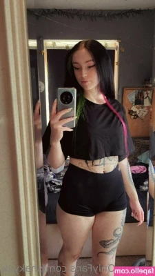 shakyxx - Torturing your locked maggot dick