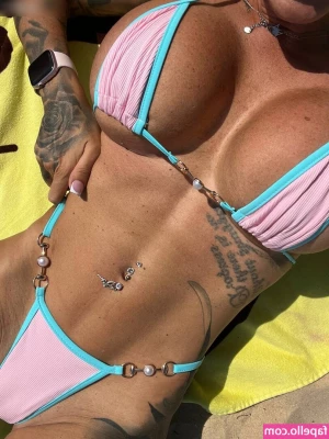 Tiffy Hollywood [ tiffy-hollywood ] - Felice che apprezziate sia i post sia ciò che vi mando in privato