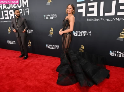 Chrissy Teigen [ chrissy-teigen ] - My pussy is always ready