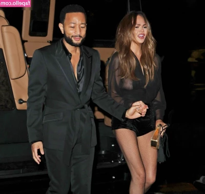 Chrissy Teigen [ chrissy-teigen ] - go to Jurema later haha