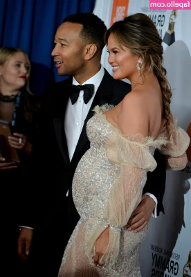 Chrissy Teigen [ chrissy-teigen ] - TEASER   ขอน องเข มน อยเย ดหน