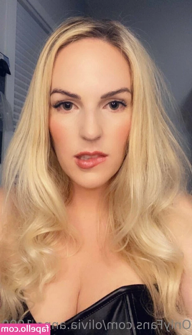 Olivia Anne 1990 [ olivia-anne-1990 ] - You think you can do it daddy  Come and prove yourself