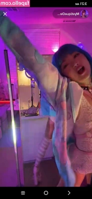Mystiquede - Should I film myself blowing in the sauna tonight