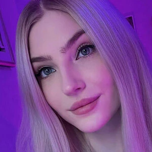 carinnhawhite
