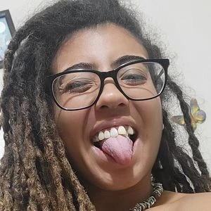 carinnhawhite