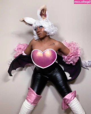 Maibunnii - just a princess resting all day
