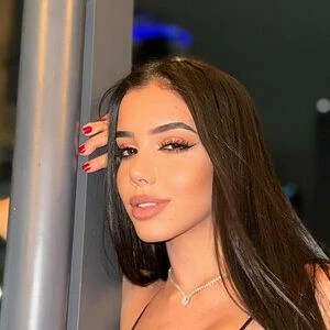 Nathaly Moura