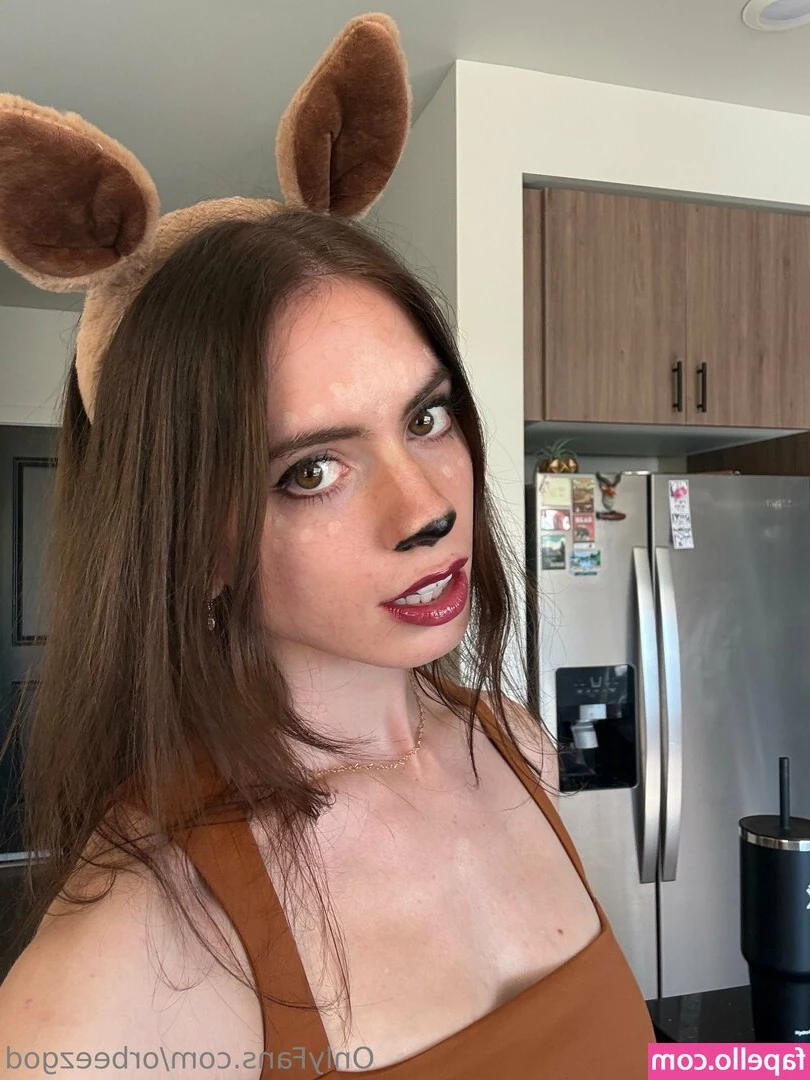 raishavip - THESE BITCHES ARE HOT AND ONLINE      QUEEN_OFMADNESS  3 5   