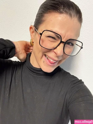 emmafischerr - 💜WANT TO SEE ME AND ONLY ME ON MY SEXUAL ADVENTURE?💜 