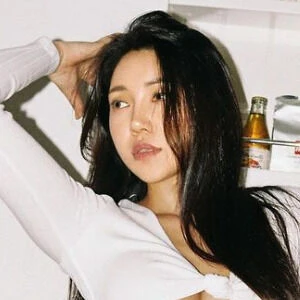Beo Deul Jeong 정버들
