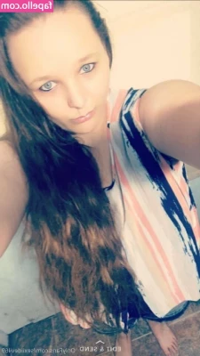 sexiidevil69 - Follow HendorHacksaw!