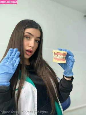 valentina.study [ valentina-study ] - Tip to uncover pic 😘