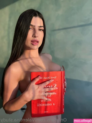 valentina.study [ valentina-study ] - Can I be your favorite pussycat today? 😉