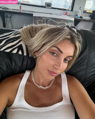 Emelia Hartford [ emelia-hartford ] - Have you ever had sex in a swimming pool or hot tub? I've always