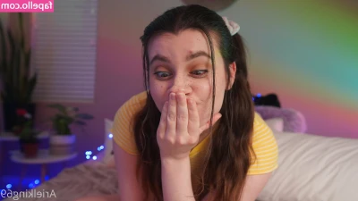 arielking69 - Comiéndome unas uvitas muy ricas😘😘