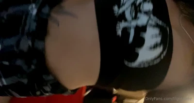 lilgothbee - Put a dick  between my breasts and then cum to my mouth