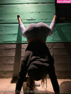 lilgothbee - Shall I serve it to you on a platter