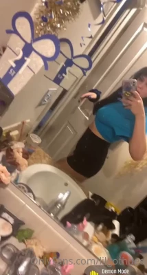 lilgothbee - I'll let you spread the rest of the way ;)