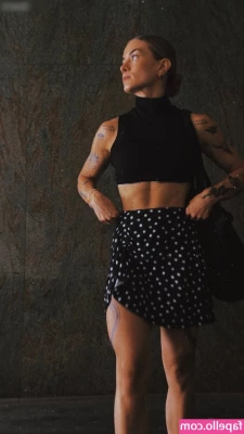 Celine Chiara Schumer [ celine-chiara-schumer ] - Diana and I met at the bar  just casually having drinks  I noticed
