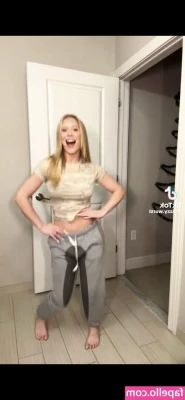 Lizzy Wurst [ lizzy-wurst-1 ] - Wht position is ur favorite  Mines Doggy