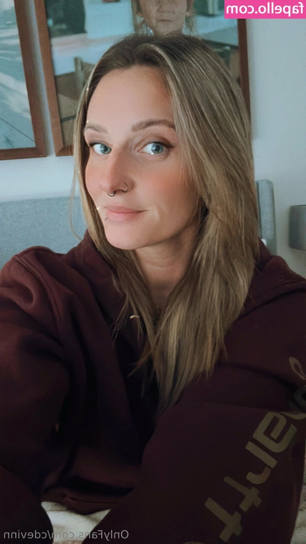 cdevinn - I love how much my lingerie matches to my eyeshadow and nail polish