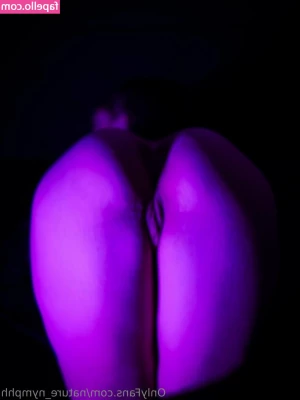 nature_nymphh [ nature-nymphh ] - Demon hour babyyyy   show me love by hitting rebill and I will send