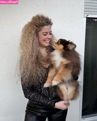 kimsieeee - End of this "Finger or Three" set video! It's a kinda long one.
