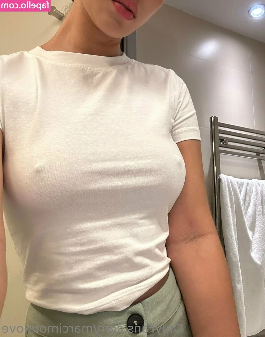 Marcela Morales [ marcela-morales-6 ] - Like every post on your Dom s paid pages