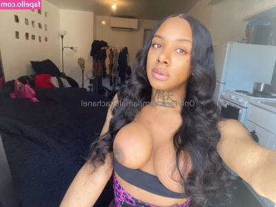 iamalayachanel - Head down ass up   Don t forget to renew your subscriptions