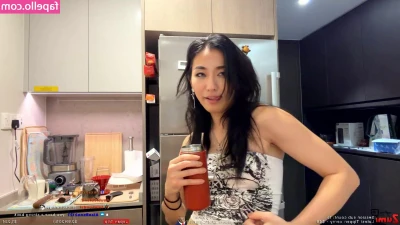 Zumi - Todays menu consists purely of pussy. You're welcome.