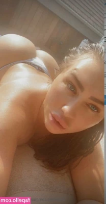 Lauren Goodger [ lauren-goodger ] - Slide to see uncovered picture